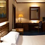 Hotel Grand 4*