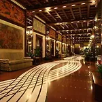 Hotel Grand 4*