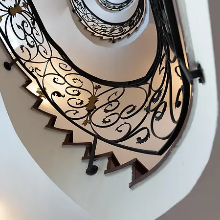 Hotel Grand