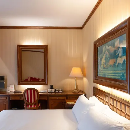 Grand Hotel 4*
