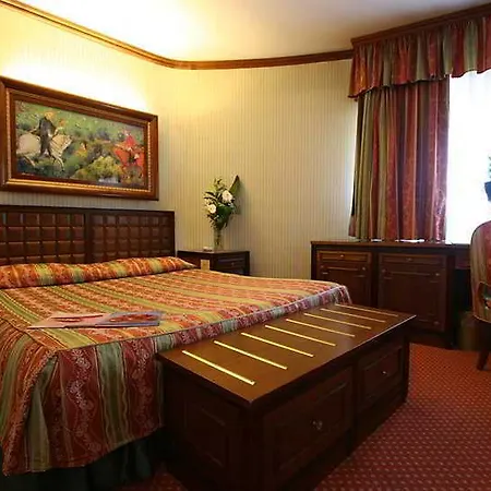 Grand 호텔 4*