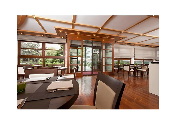 Grand Ξενοδοχείο